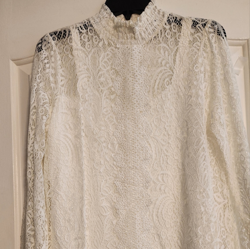 White lace long sleeve top with camisole. NWOT
